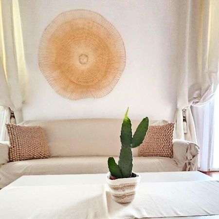 Apulia Journey - Manzoni 11 Hotel Bari Buitenkant foto